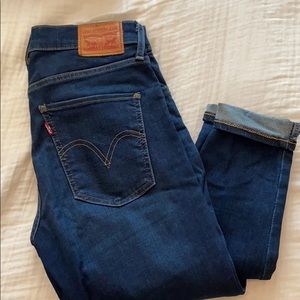 Levi High wasted skinny jeans